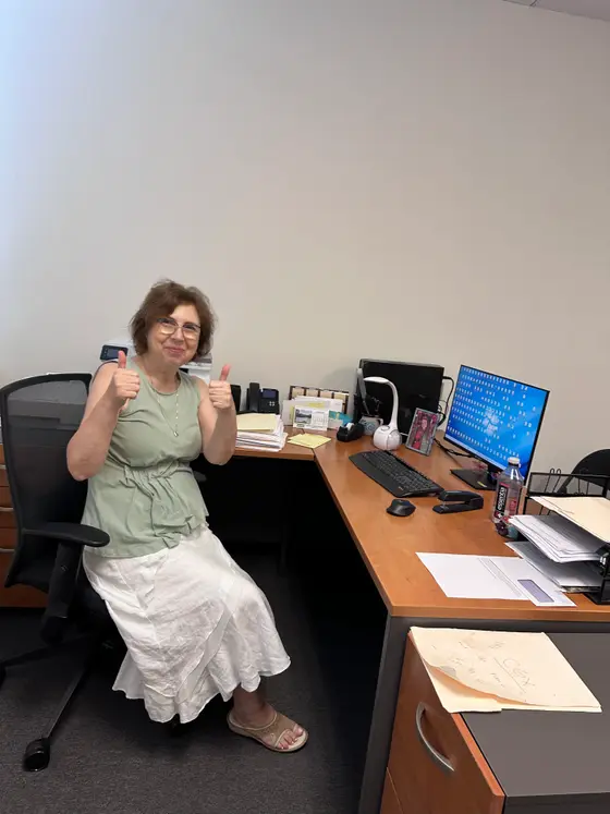 Satisfied CoreConnectIT customer giving a thumbs up