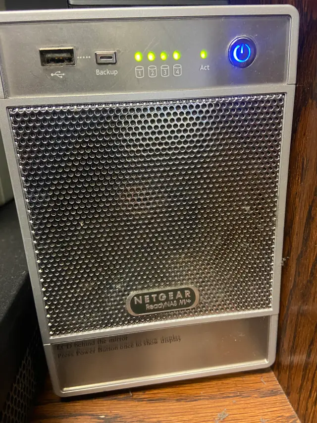 NETGEAR ReadyNAS on-site backup appliance installed in an equipment rack
